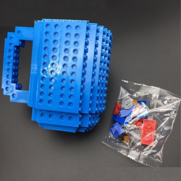 Skodelica i gratis paket lego