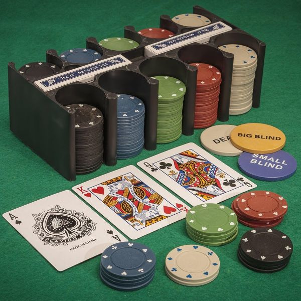 Texas Hold 'em Poker set sa 200 žetona i 2 špila karte