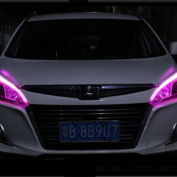 LED trake za prednja svjetla automobila